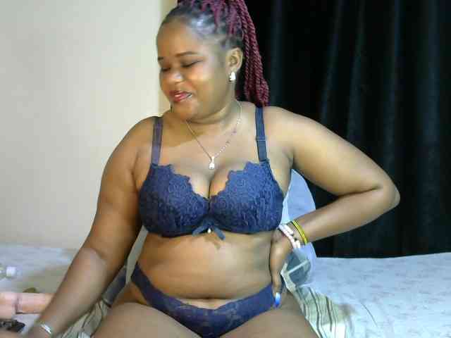 Ebonycatalia4 webcam