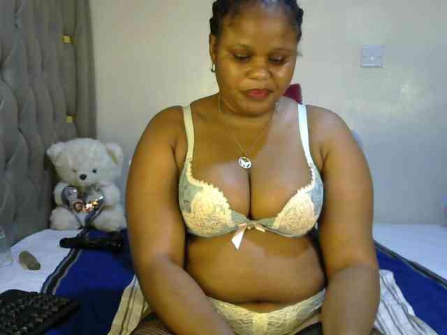 Ebonycatalia4 webcam