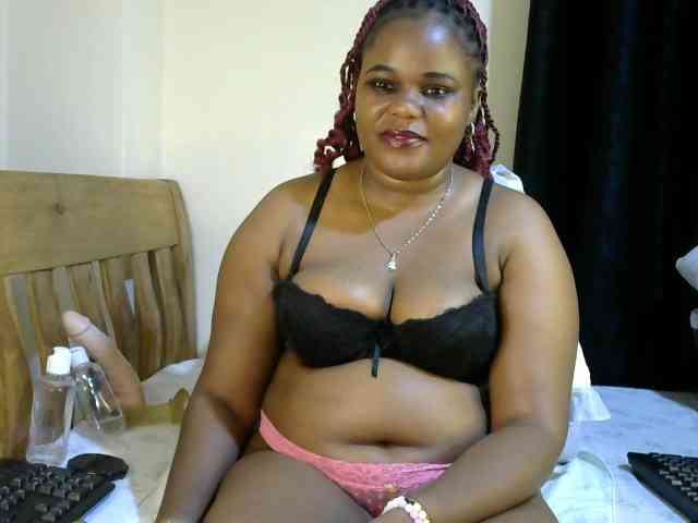 Ebonycatalia4 webcam