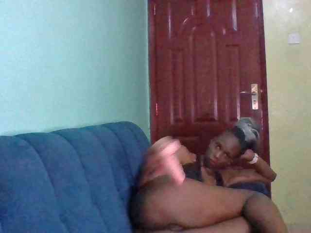 cheriechantel16 Live Webcam on BongaCams