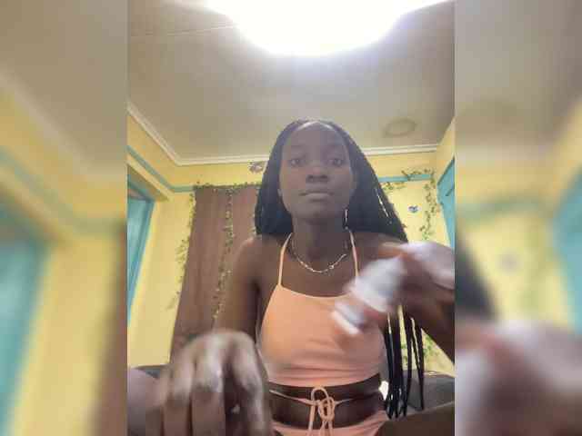 Sweetbecky654-1 webcam