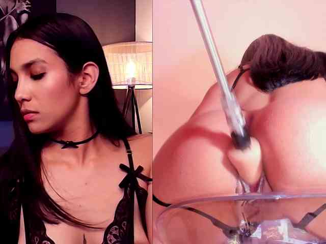 KinkyMindy webcam