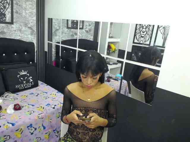 barbie-black