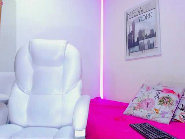 miiarodd's BongaCams show and profile