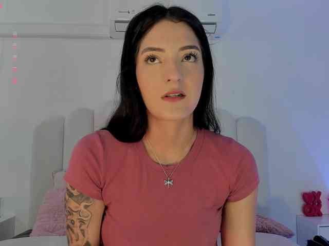 EmmyVegaa1 webcam