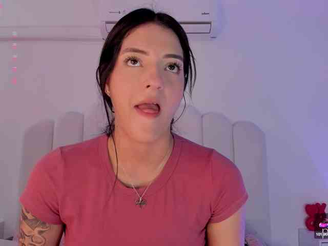 EmmyVegaa1 webcam