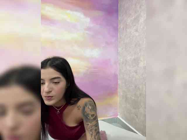 EmmyVegaa1 webcam