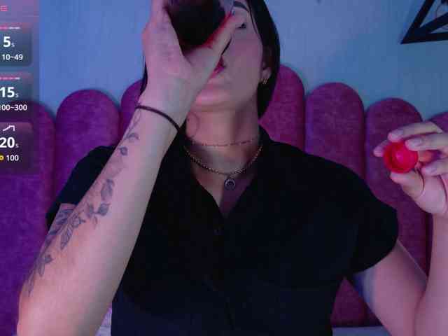 EmmyVegaa1 webcam