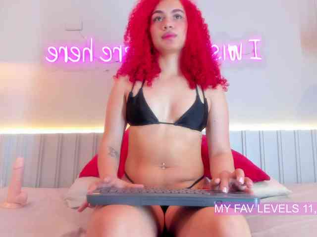 IvyMonroe webcam