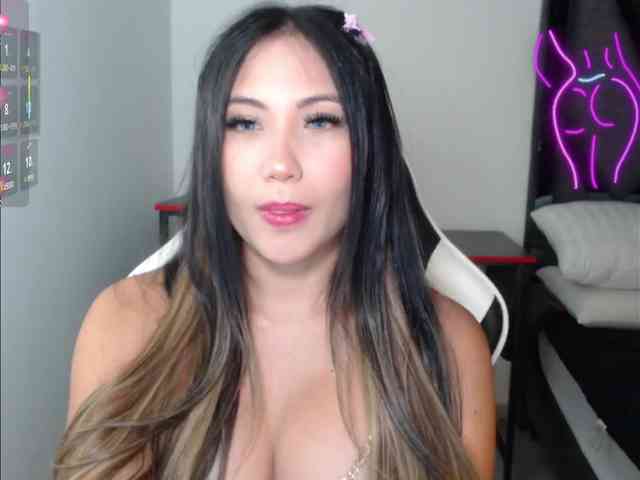 Lilith-velluto webcam