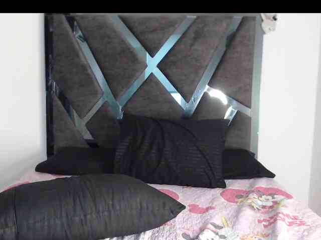 Lilith-velluto webcam