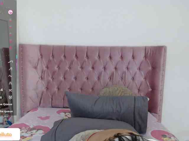 Lilith-velluto webcam