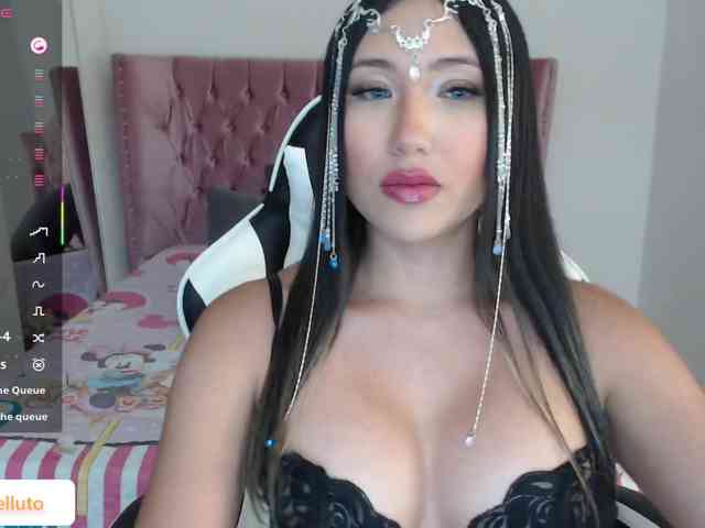 Lilith-velluto webcam