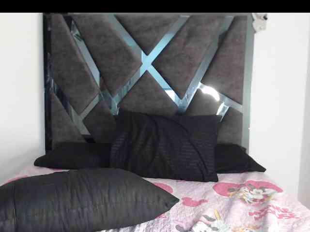 Lilith-velluto webcam