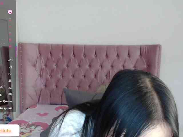 Lilith-velluto webcam