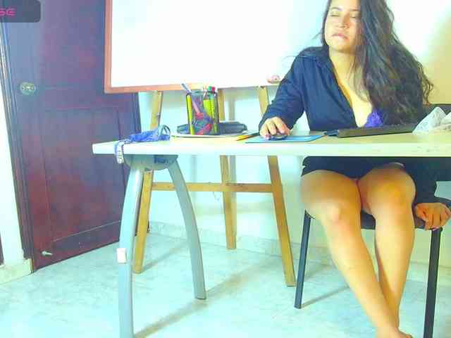 ELEK-KTRA-67 Live Webcam on BongaCams