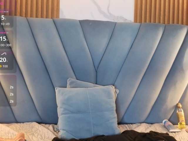 angel-red's BongaCams show and profile