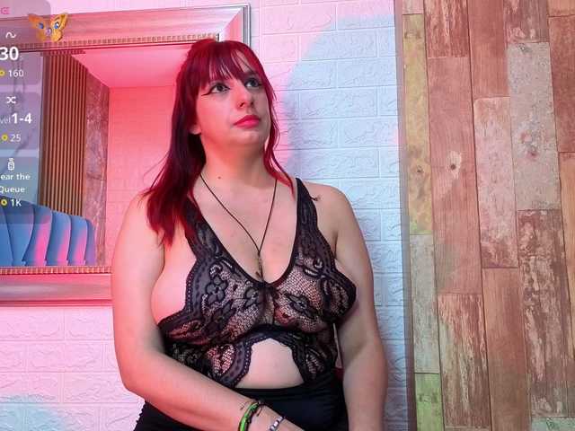 angel-red's BongaCams show and profile