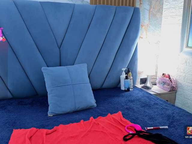 angel-red's BongaCams show and profile