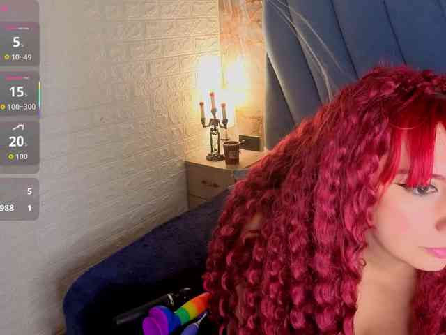 angel-red webcam