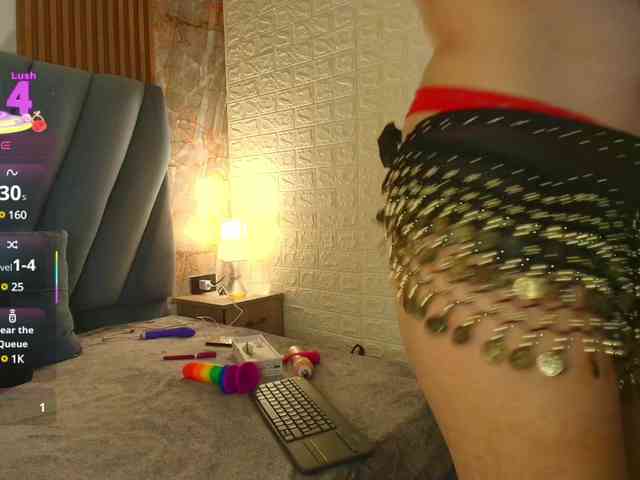 angel-red webcam
