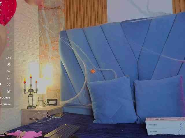 angel-red webcam