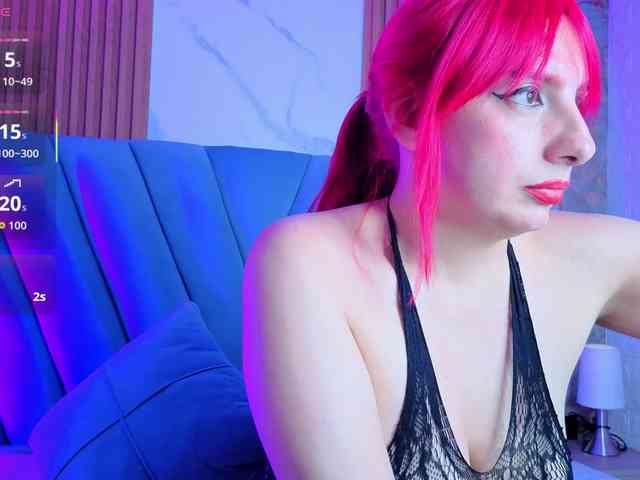 angel-red webcam