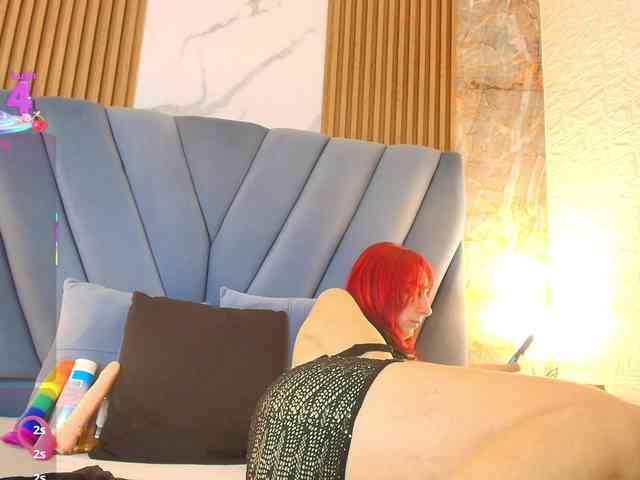 angel-red webcam