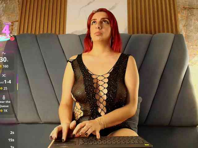 angel-red webcam