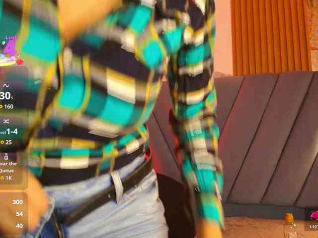 angel-red webcam