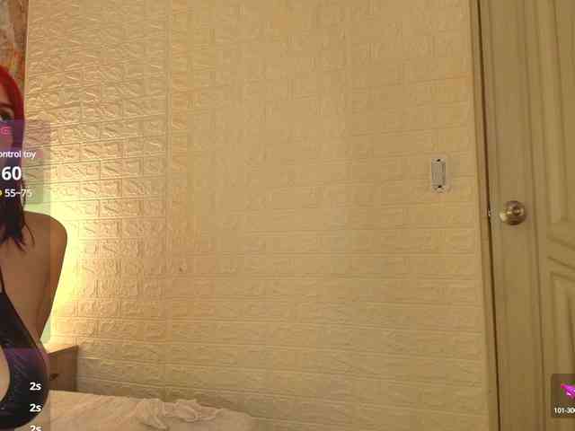 angel-red webcam