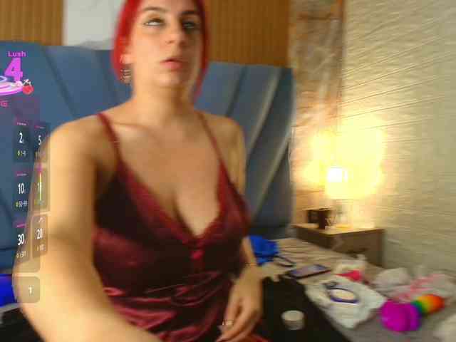 angel-red webcam