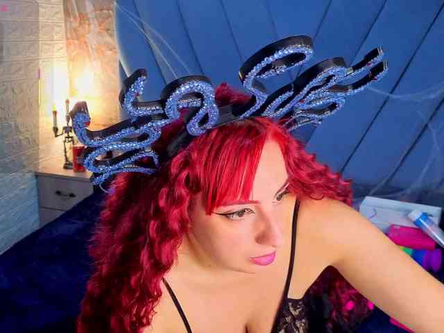 angel-red webcam