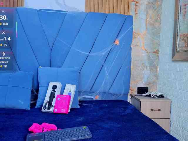 angel-red webcam