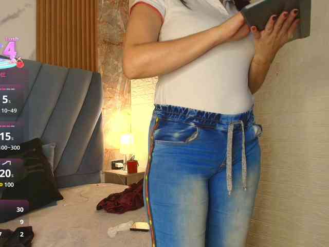angel-red webcam