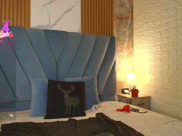angel-red webcam
