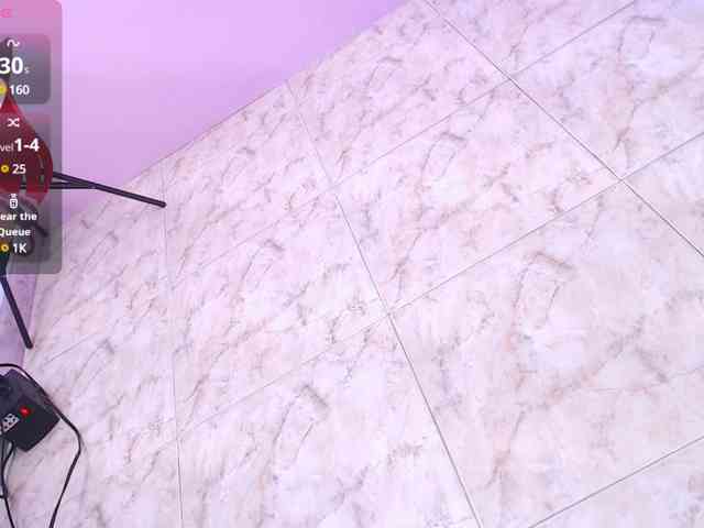 TamaraFoster webcam