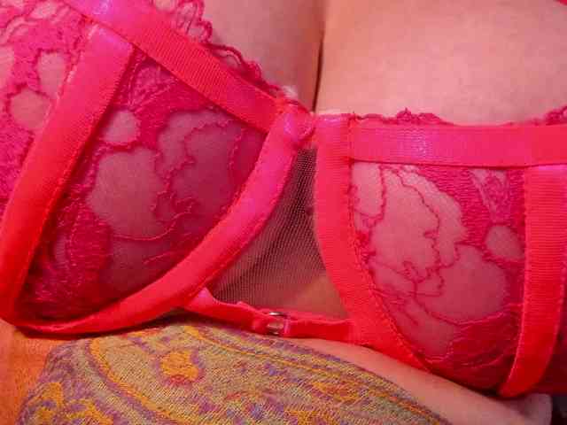 EmellyQu webcam