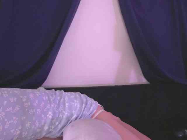 ElenaLi webcam