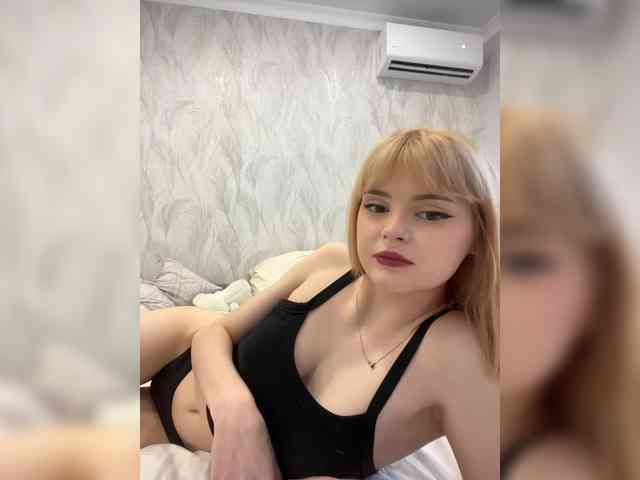 Sophie-doll webcam