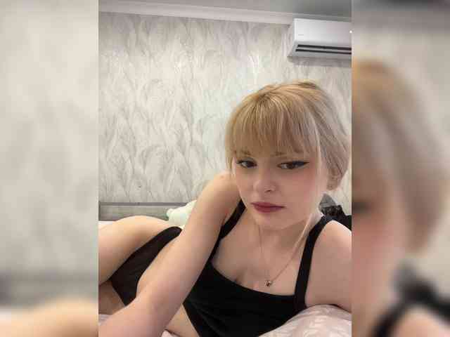 Sophie-doll webcam