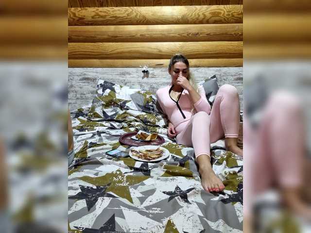 SweetCoople from BongaCams