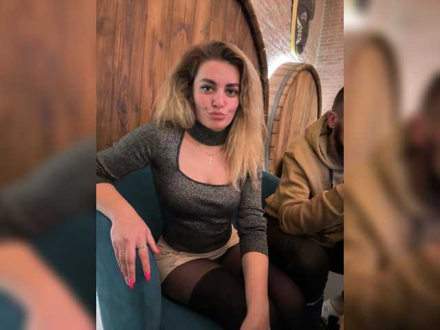 SweetCoople's BongaCams show and profile