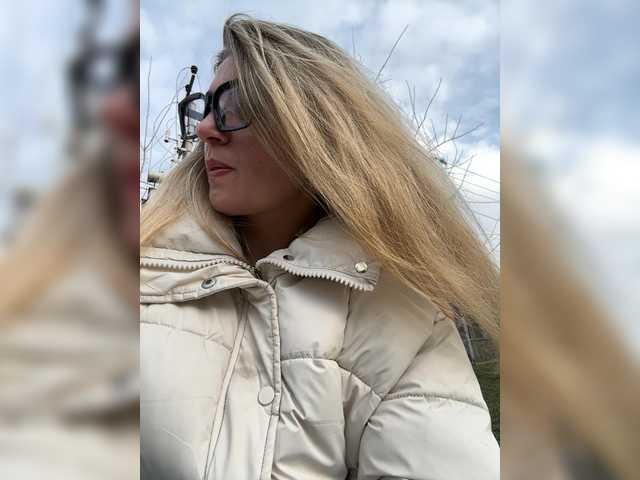 SweetCoople's BongaCams show and profile