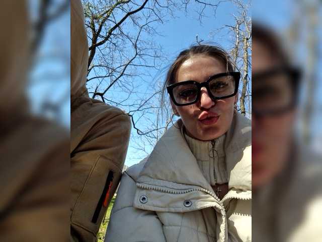 SweetCoople's BongaCams show and profile