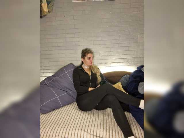 SweetCoople's BongaCams show and profile