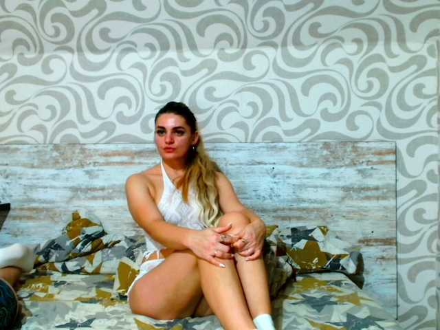 SweetCoople's BongaCams show and profile