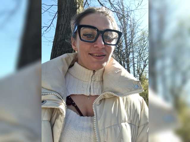 SweetCoople's BongaCams show and profile