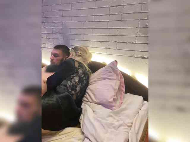 SweetCoople webcam