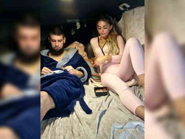 SweetCoople Live Webcam on BongaCams